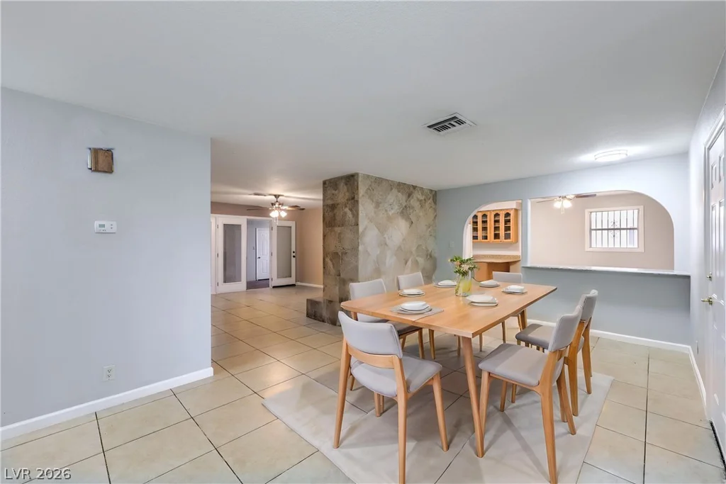 2016 Madeline, Las Vegas, NV 89108