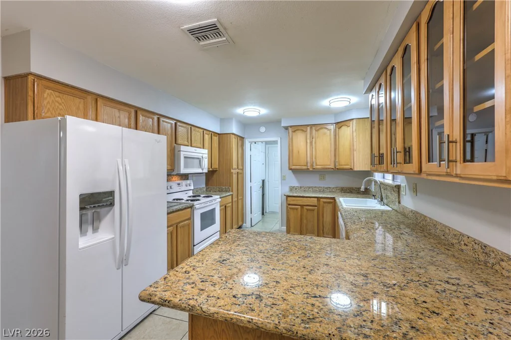 2016 Madeline, Las Vegas, NV 89108
