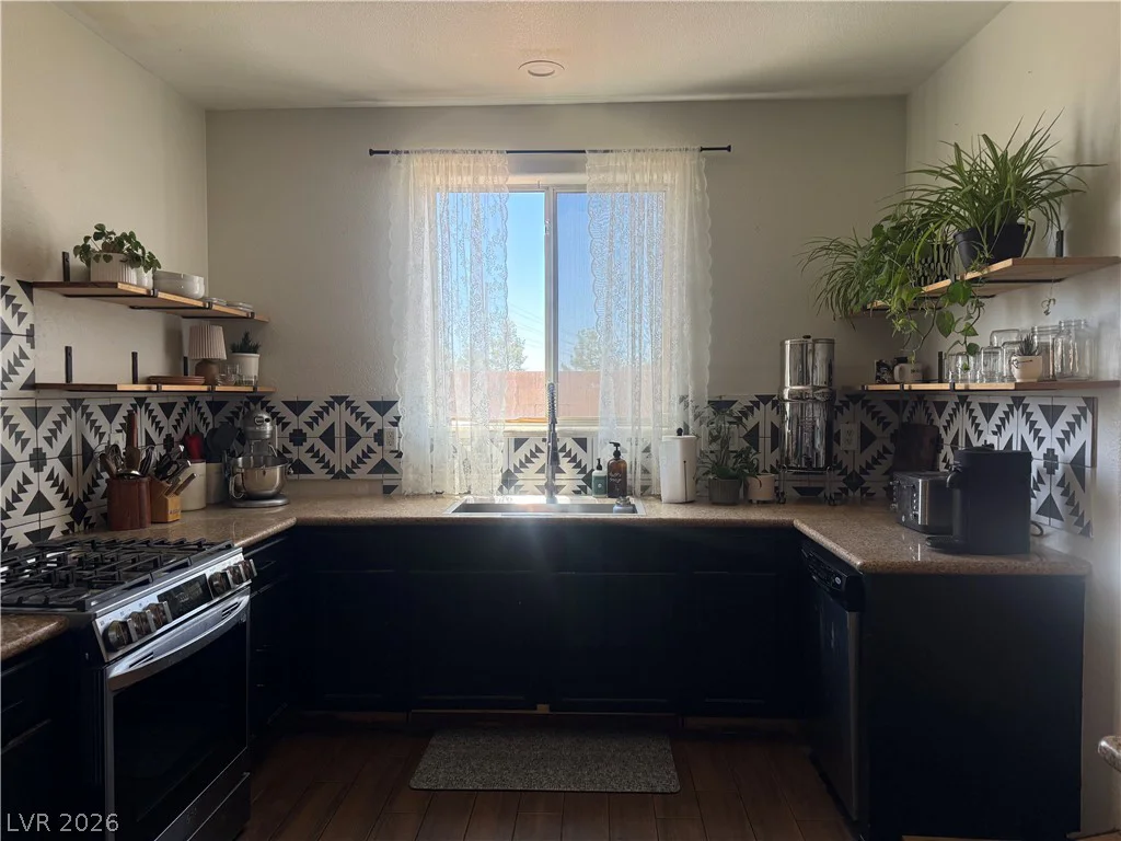 8765 Old Sea, Las Vegas, NV 89148