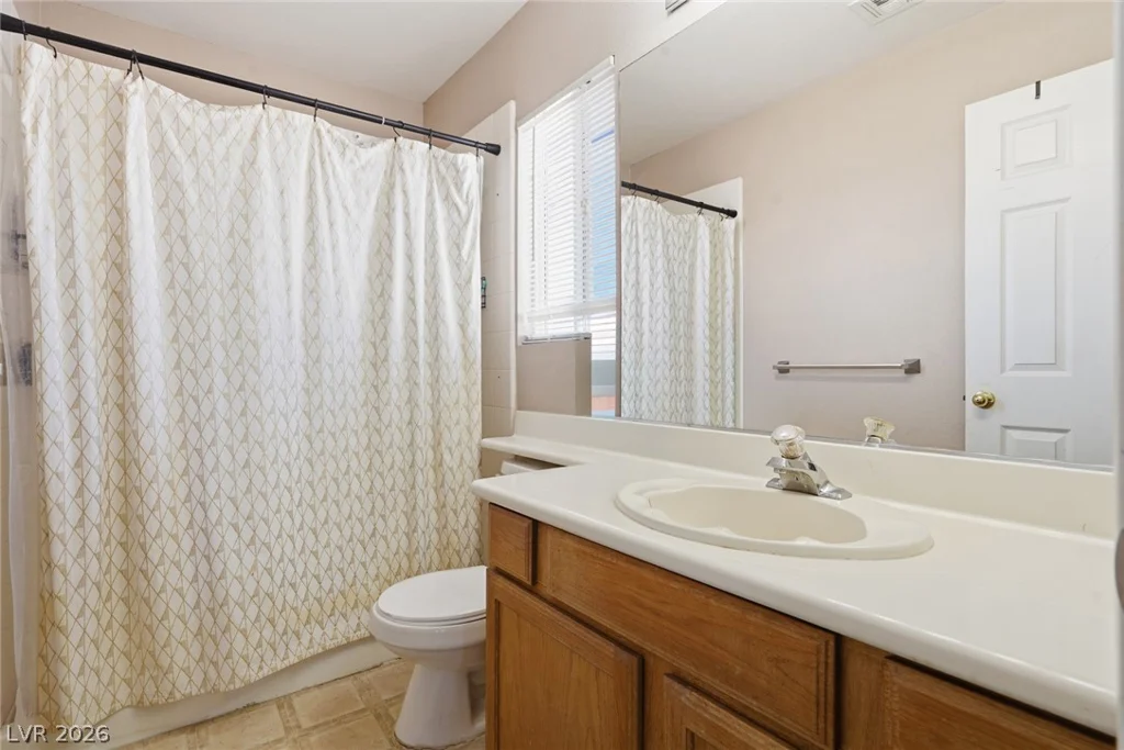 7630 Glorietta Bay, Las Vegas, NV 89139