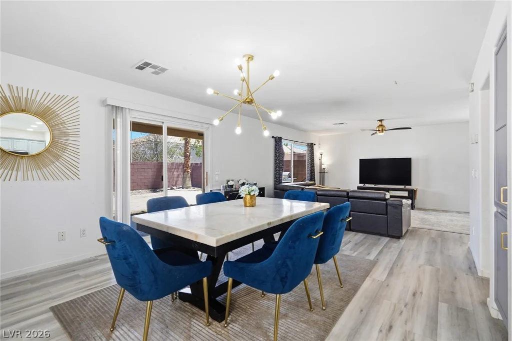 7630 Glorietta Bay, Las Vegas, NV 89139