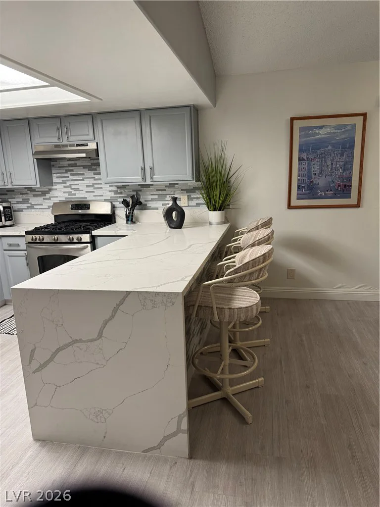 5105 Desert Inn, Las Vegas, NV 89146