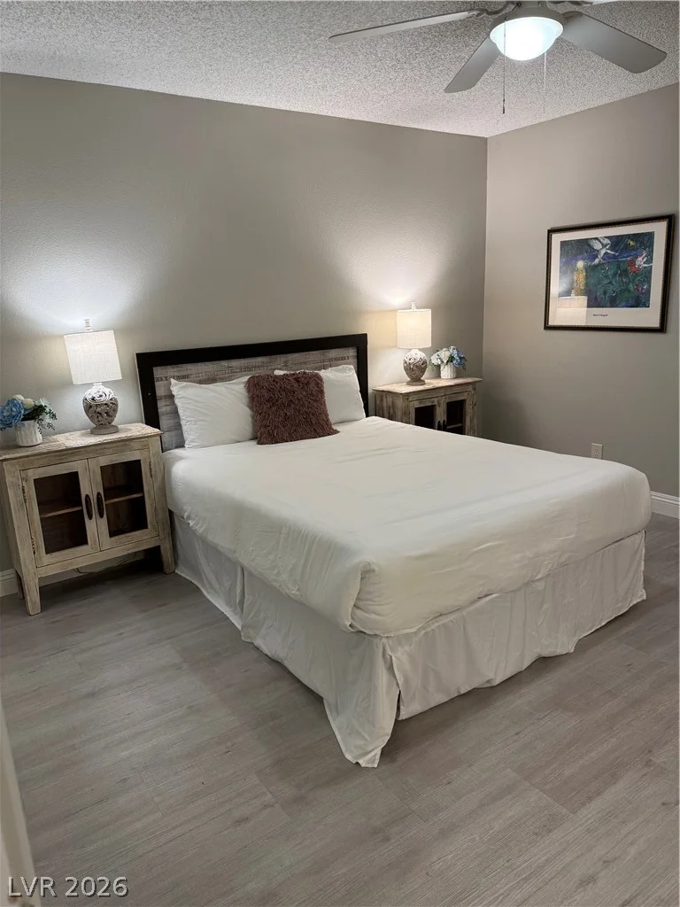 5105 Desert Inn, Las Vegas, NV 89146