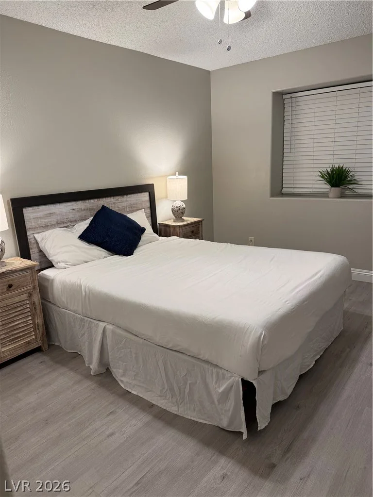5105 Desert Inn, Las Vegas, NV 89146