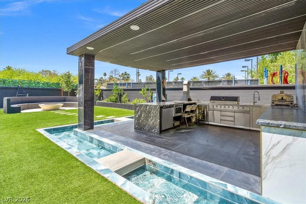 1711 Brock, Las Vegas, NV 89117