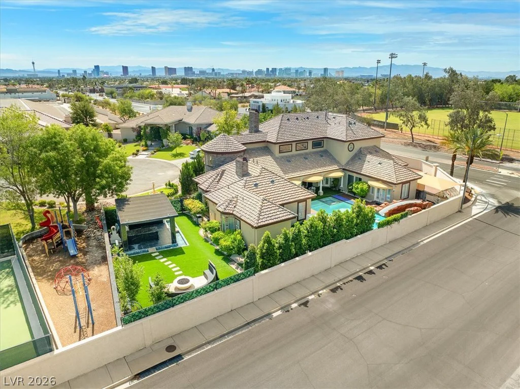 1711 Brock, Las Vegas, NV 89117