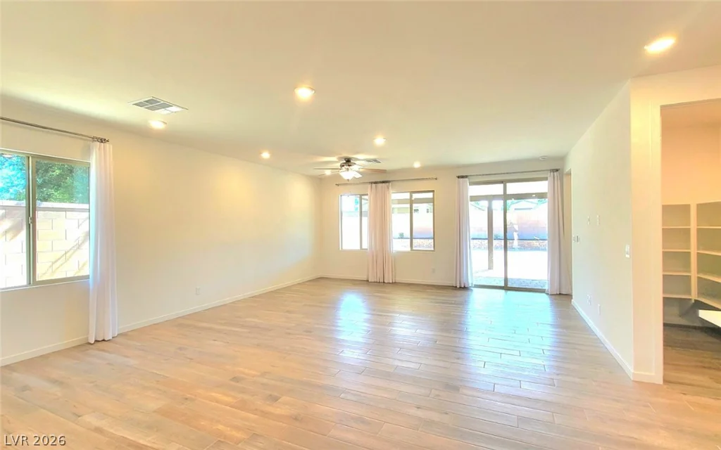 5447 Splendido, Pahrump, NV 89061