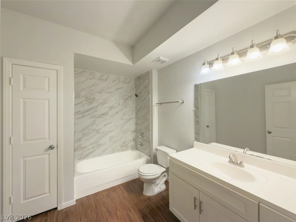 5250 Rainbow, Las Vegas, NV 89118