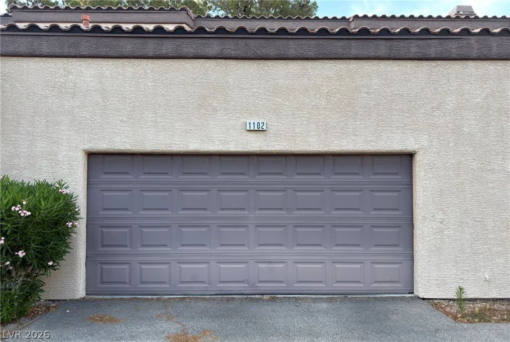 5250 Rainbow, Las Vegas, NV 89118