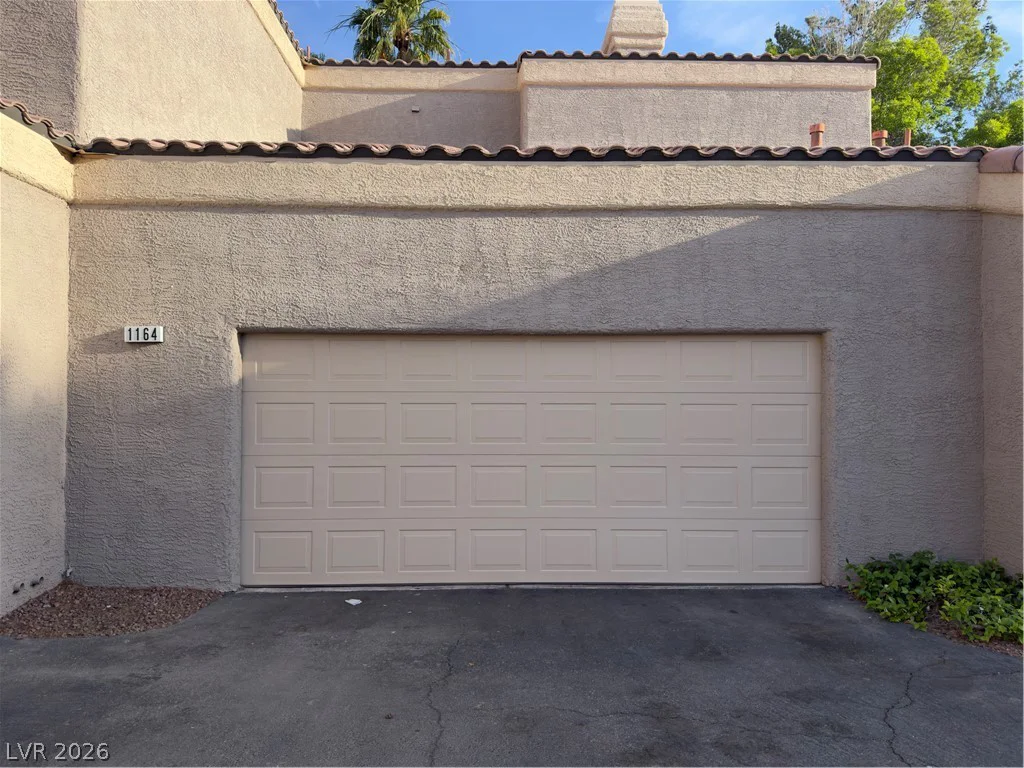 5250 Rainbow, Las Vegas, NV 89118