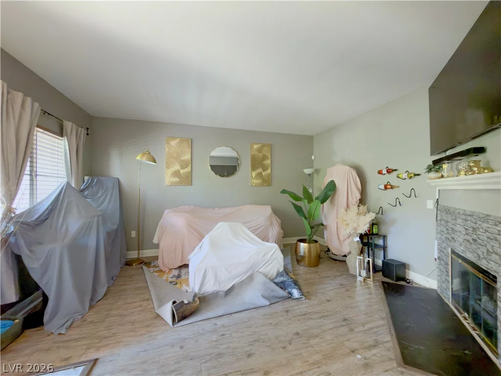 5250 Rainbow, Las Vegas, NV 89118
