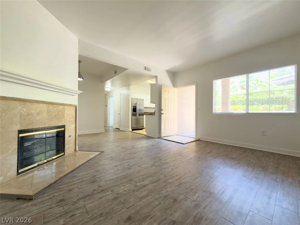 5250 Rainbow, Las Vegas, NV 89118