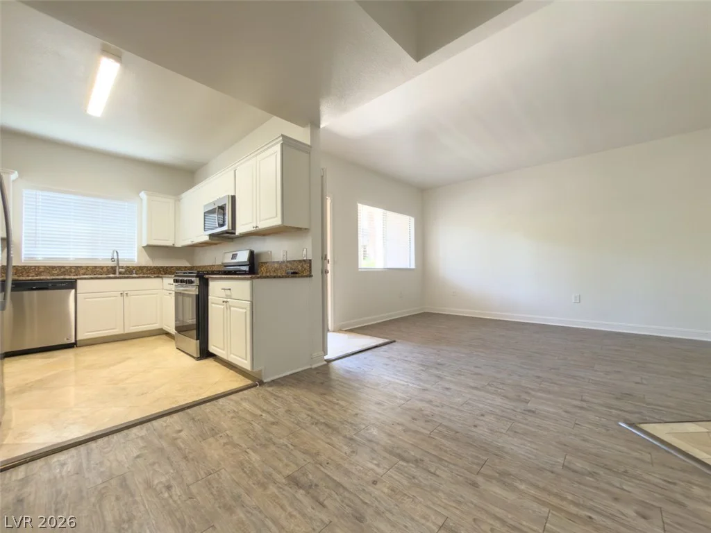 5250 Rainbow, Las Vegas, NV 89118