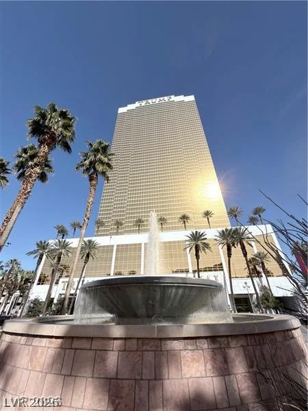 2000 Fashion Show, Las Vegas, NV 89109