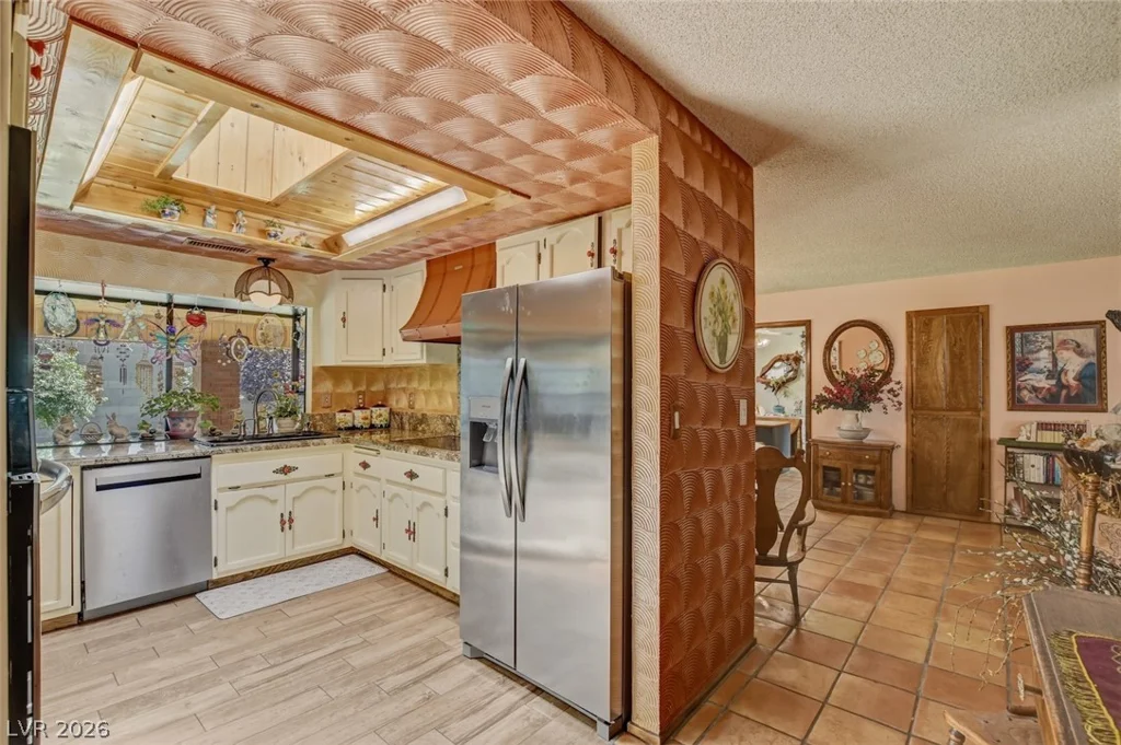 2230 Pinto, Henderson, NV 89002