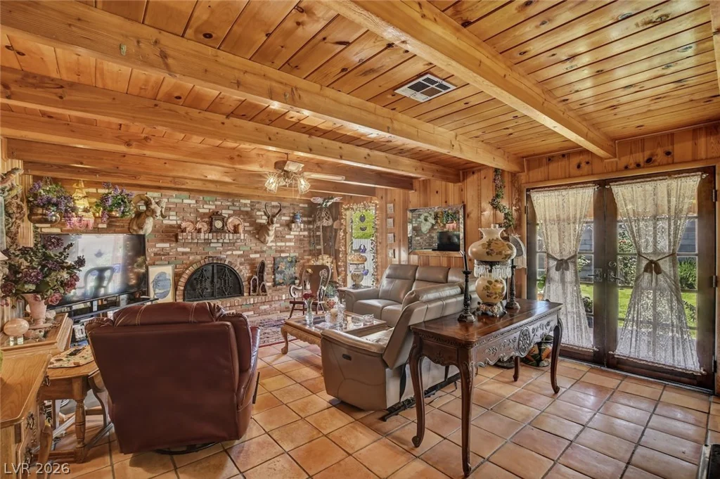 2230 Pinto, Henderson, NV 89002