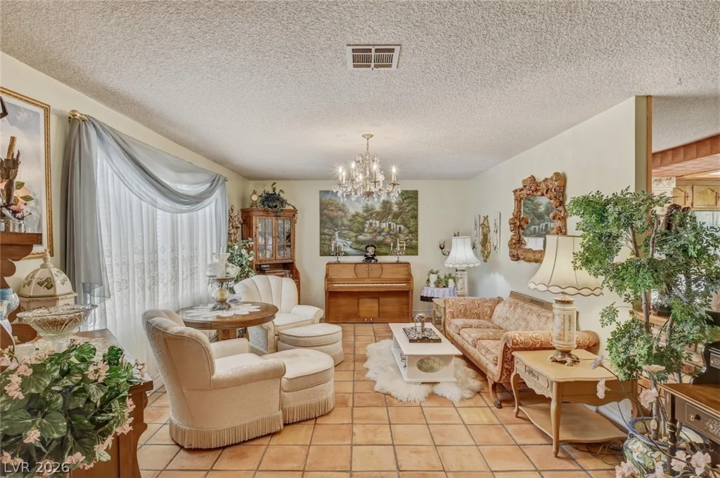2230 Pinto, Henderson, NV 89002