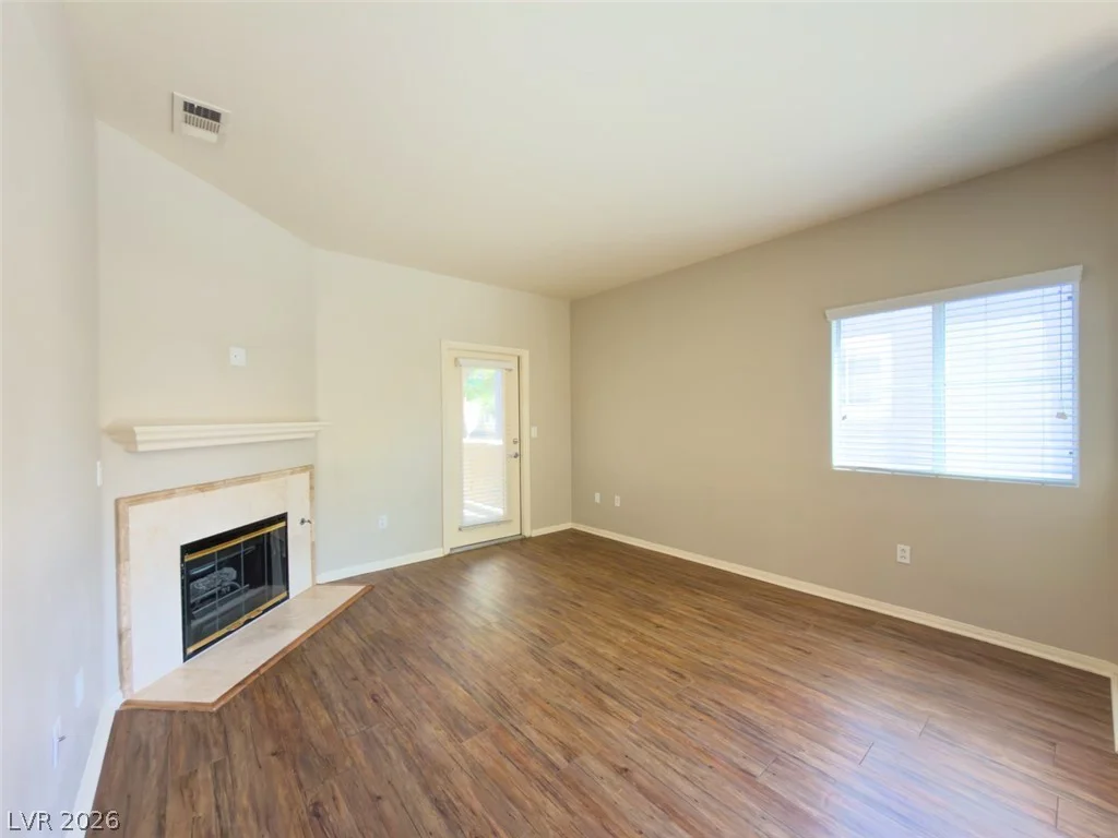 5250 Rainbow, Las Vegas, NV 89118