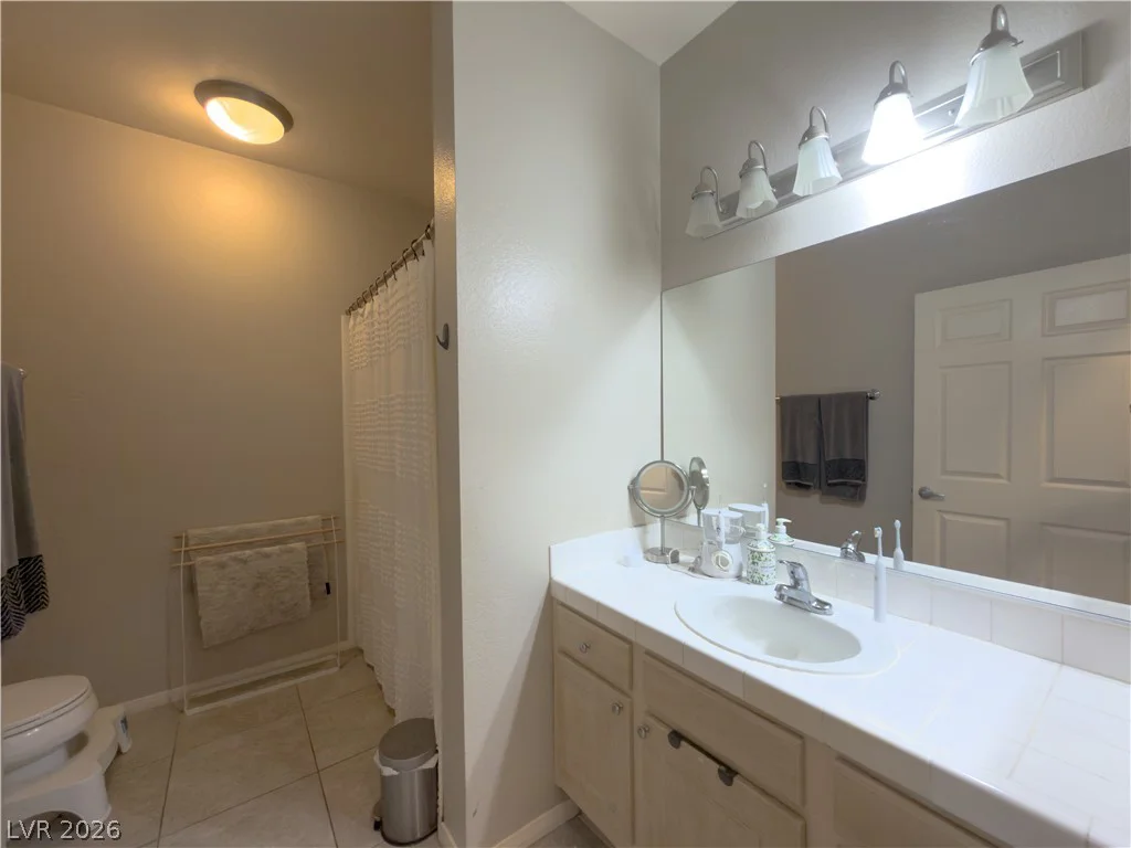 5250 Rainbow, Las Vegas, NV 89118