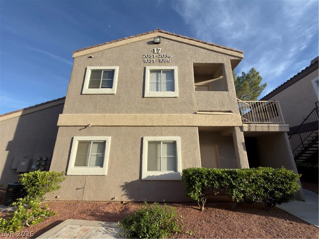 5250 Rainbow, Las Vegas, NV 89118