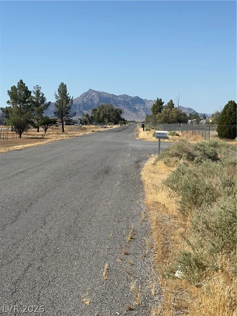 1781 Sutton, Pahrump, NV 89048
