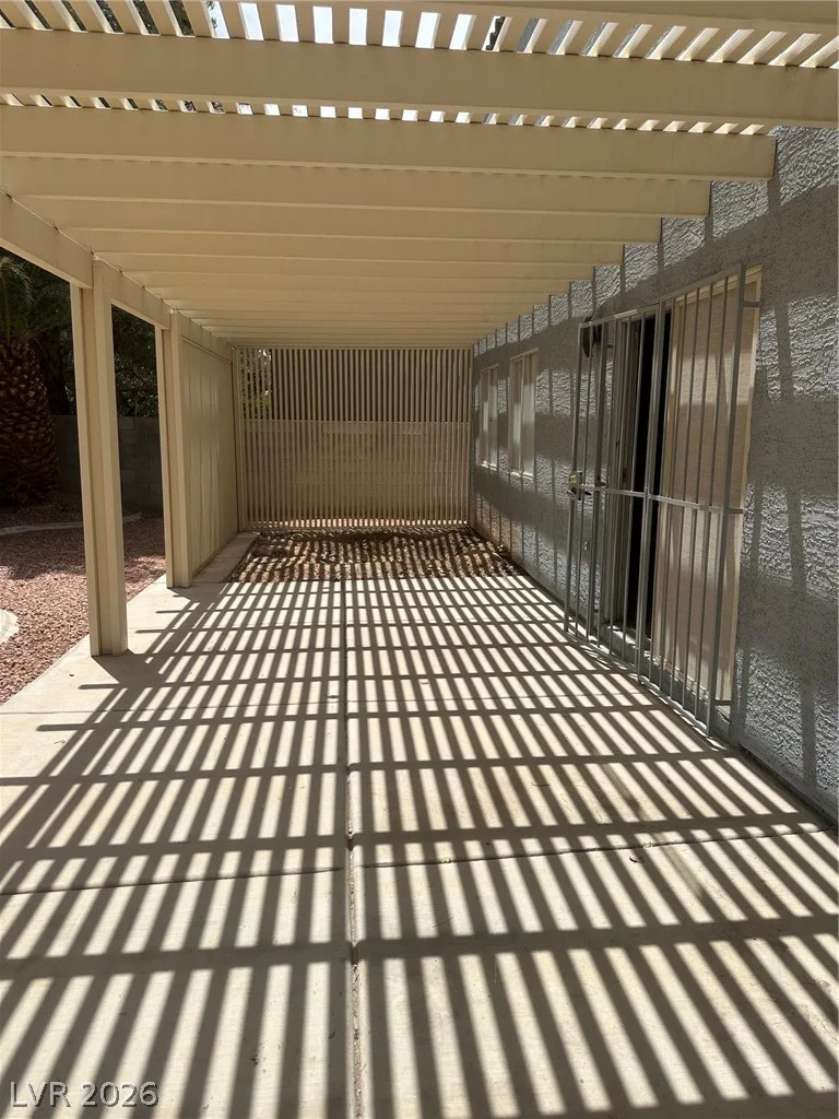 1664 Shifting Winds, Las Vegas, NV 89117