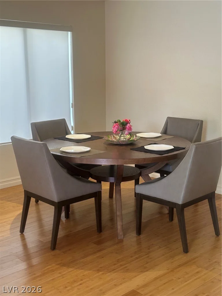 1664 Shifting Winds, Las Vegas, NV 89117