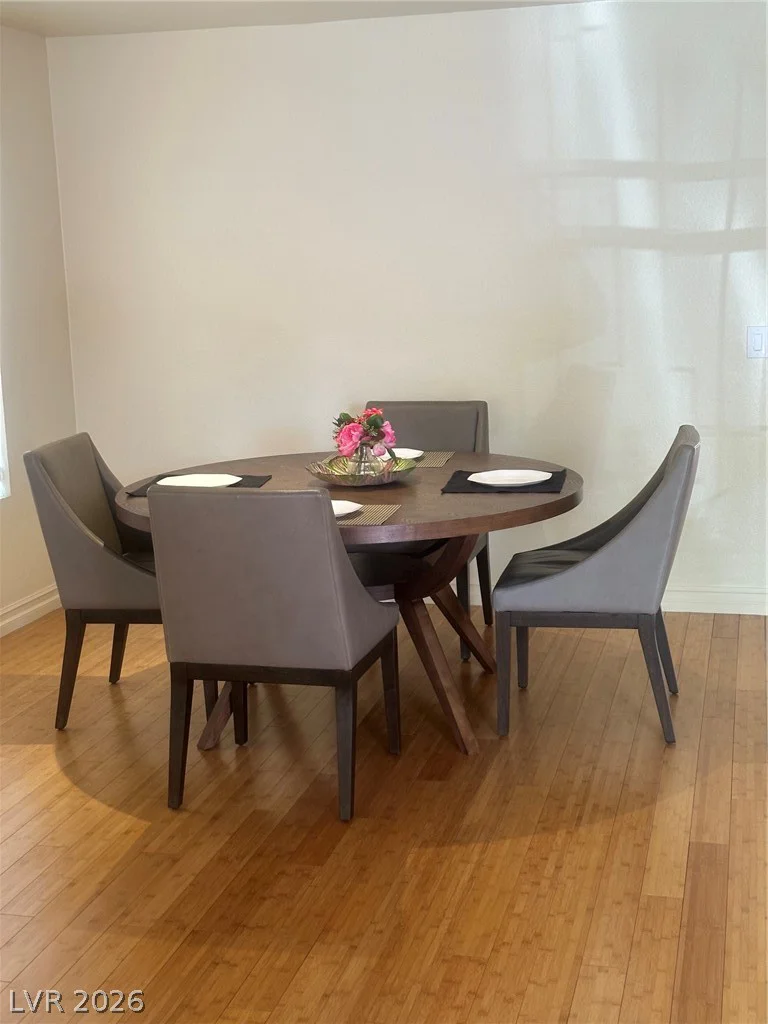 1664 Shifting Winds, Las Vegas, NV 89117