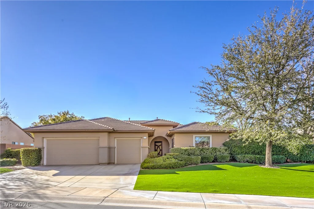 7 Holly Tree, Henderson, NV 89052