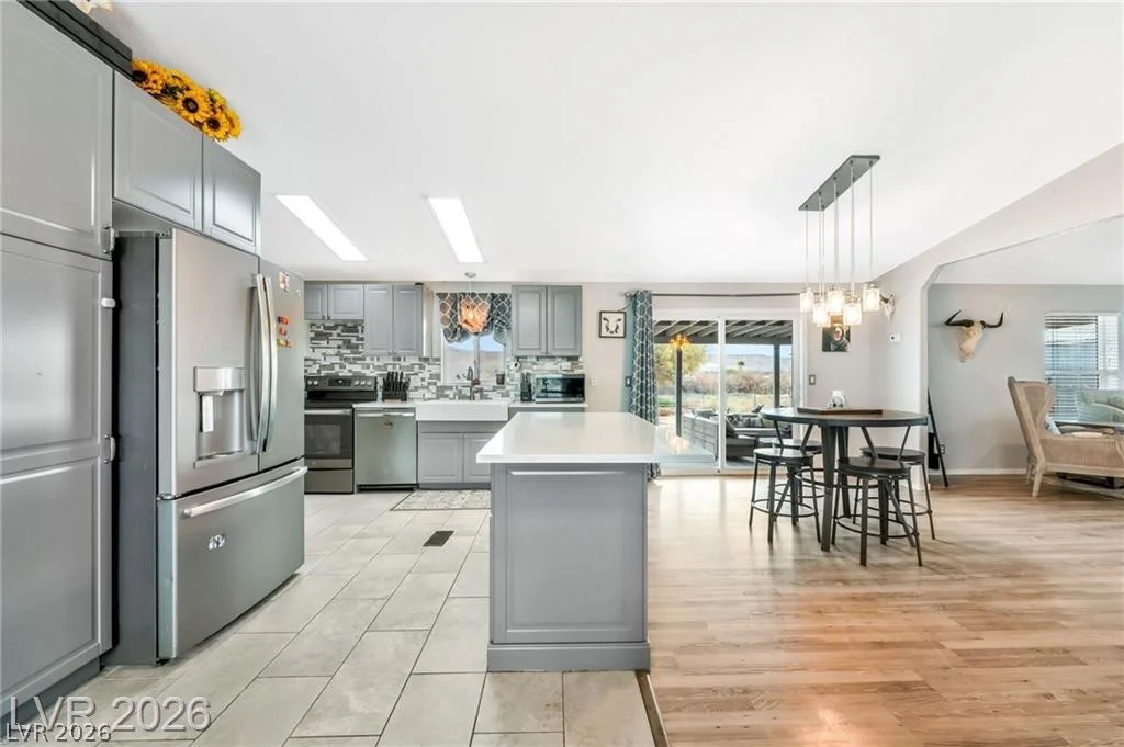 380 Spur, Overton, NV 89040