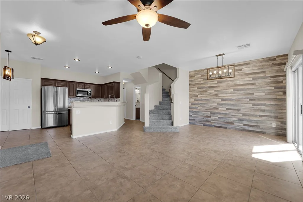 6520 Bucking Horse, Henderson, NV 89011