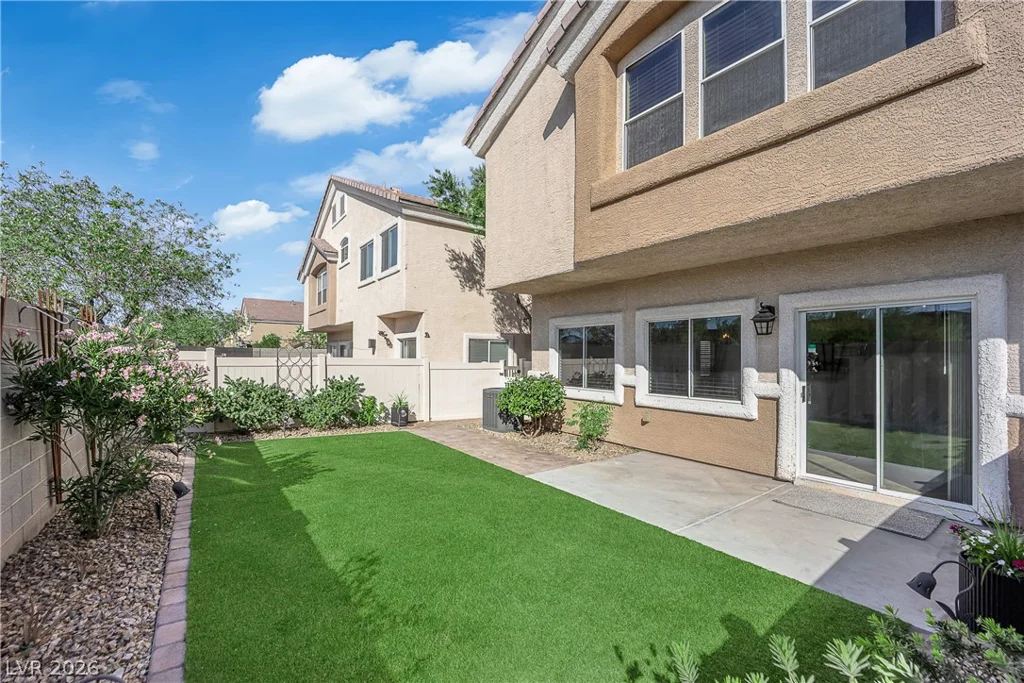 6520 Bucking Horse, Henderson, NV 89011
