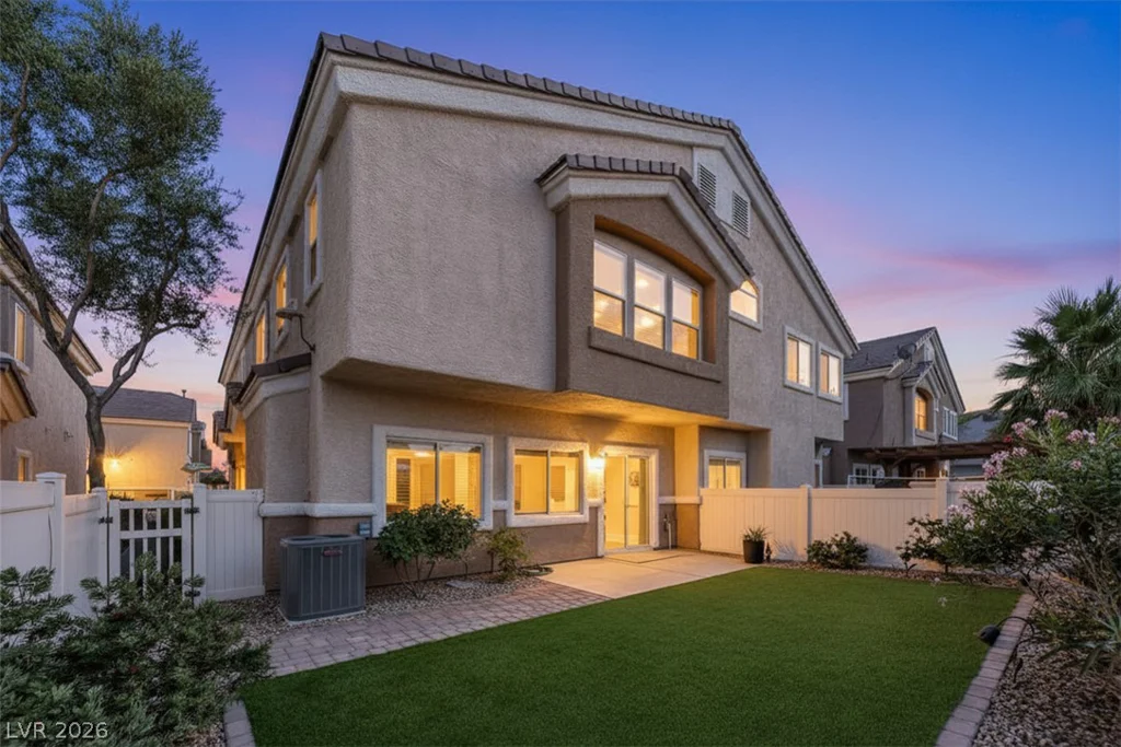 6520 Bucking Horse, Henderson, NV 89011