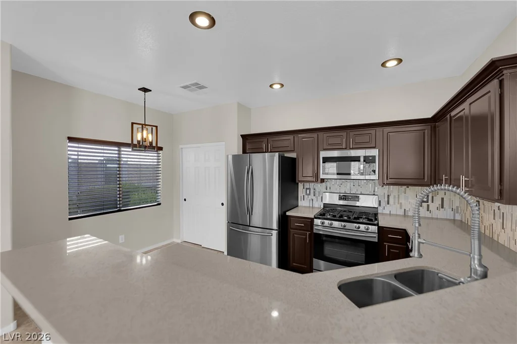 6520 Bucking Horse, Henderson, NV 89011