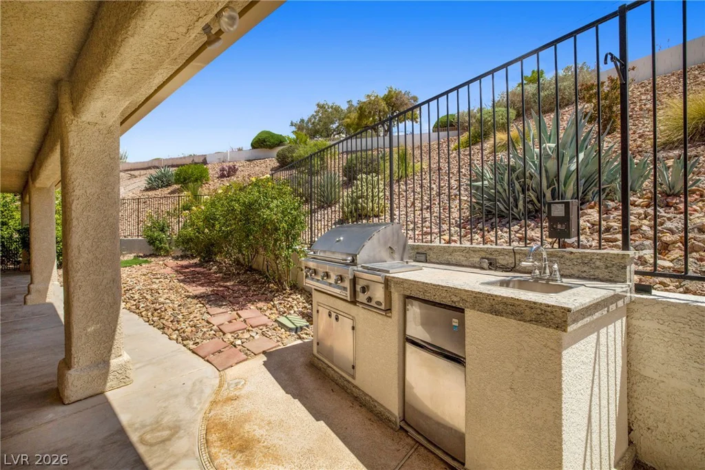 1021 Geranium, Henderson, NV 89011