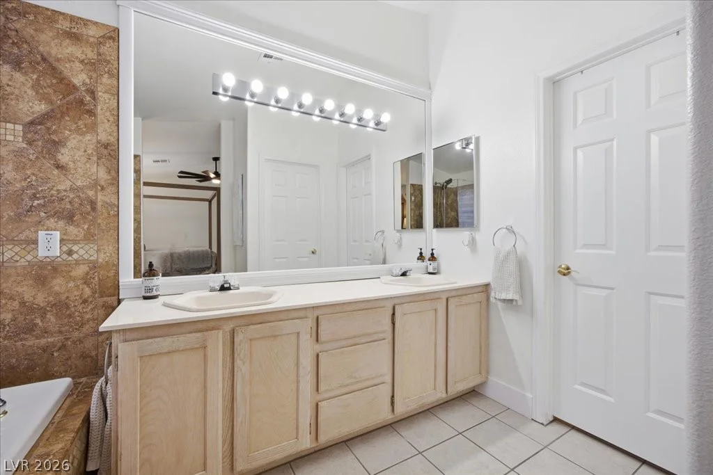 1004 Beaver Crest, Henderson, NV 89015