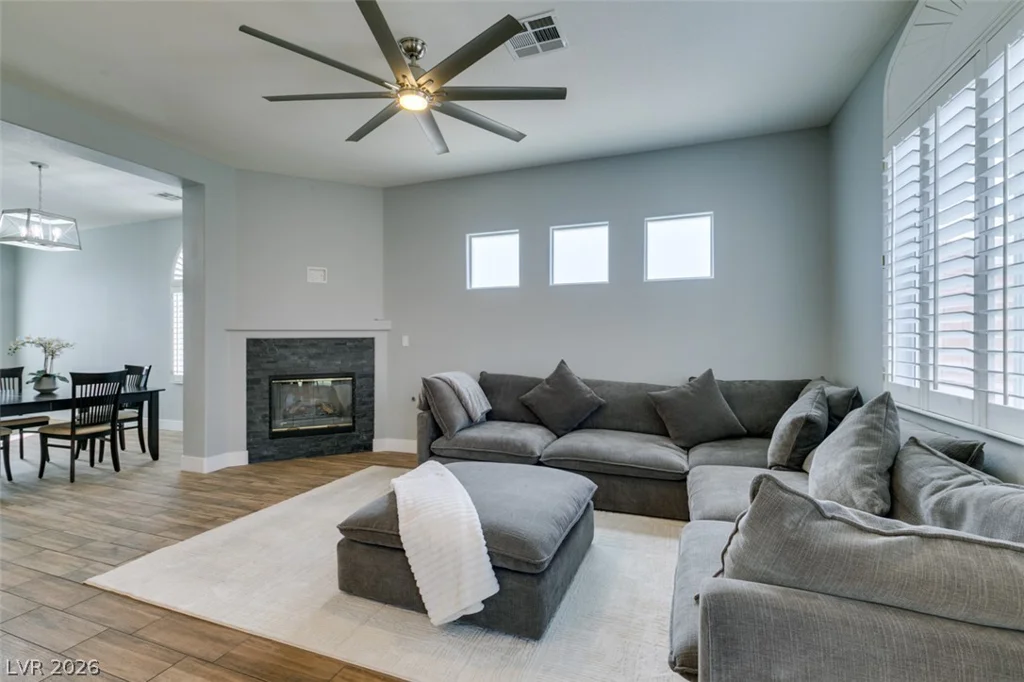 1019 Silver Retreat, Henderson, NV 89002