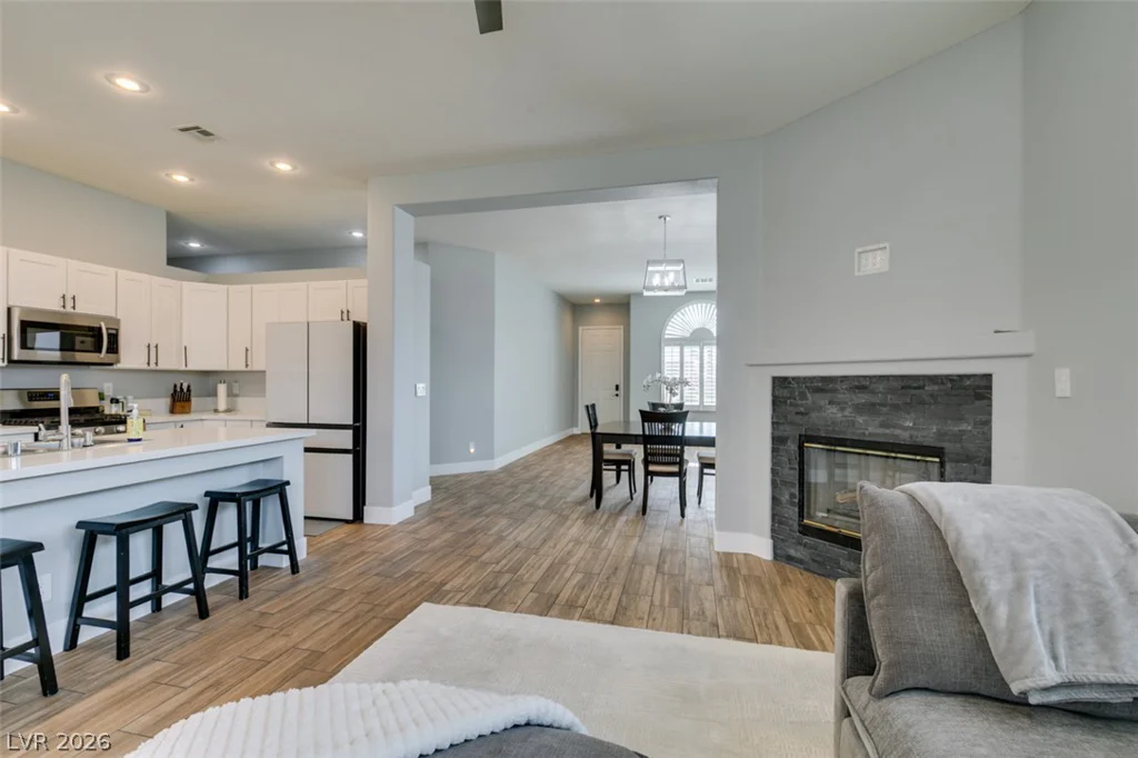 1019 Silver Retreat, Henderson, NV 89002