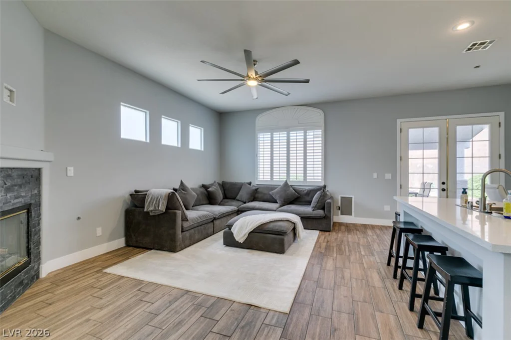 1019 Silver Retreat, Henderson, NV 89002