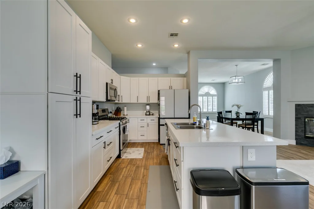 1019 Silver Retreat, Henderson, NV 89002
