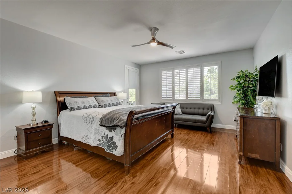10240 Clark Wooldridge, Las Vegas, NV 89129