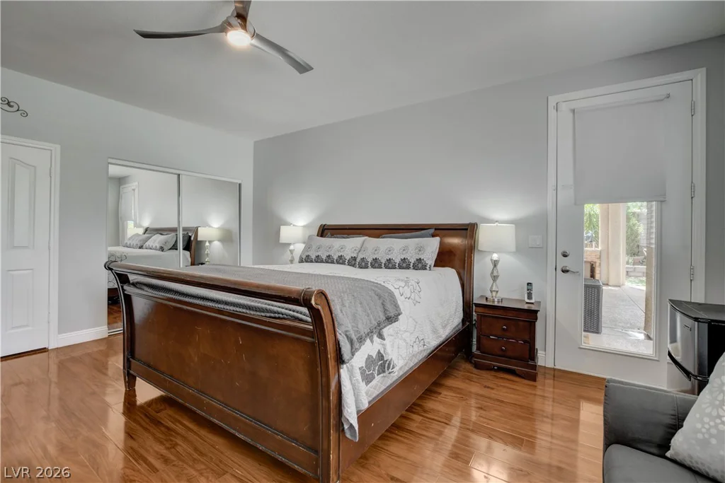 10240 Clark Wooldridge, Las Vegas, NV 89129