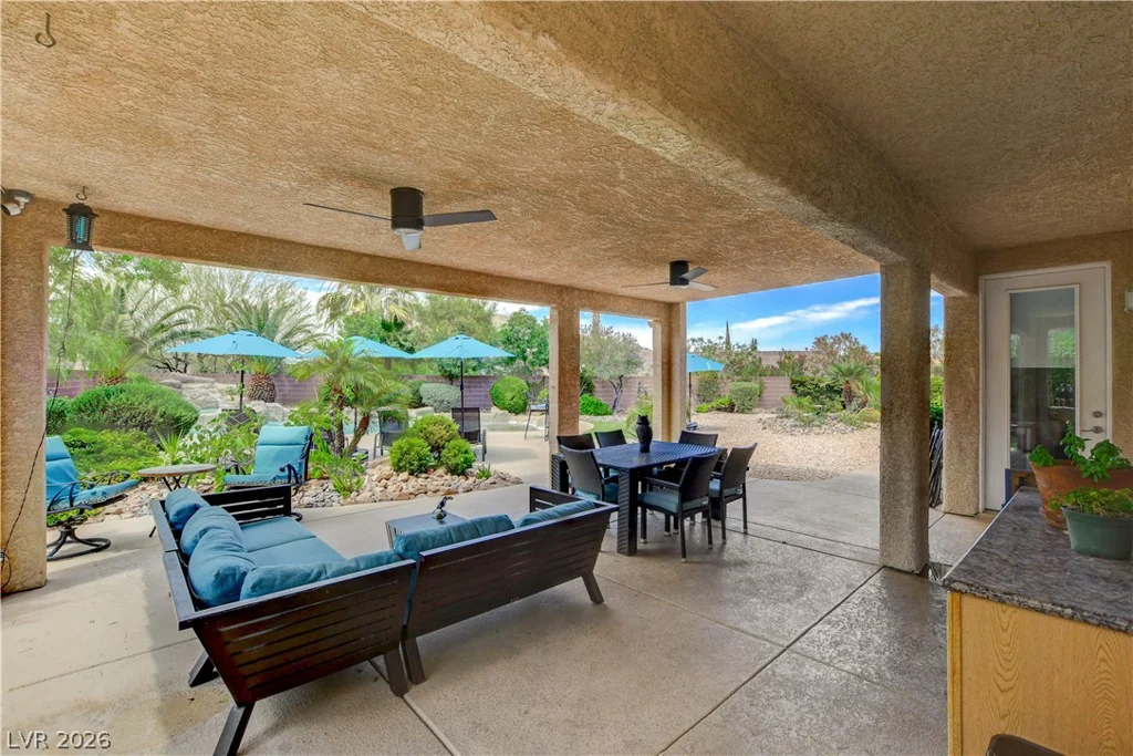 10240 Clark Wooldridge, Las Vegas, NV 89129
