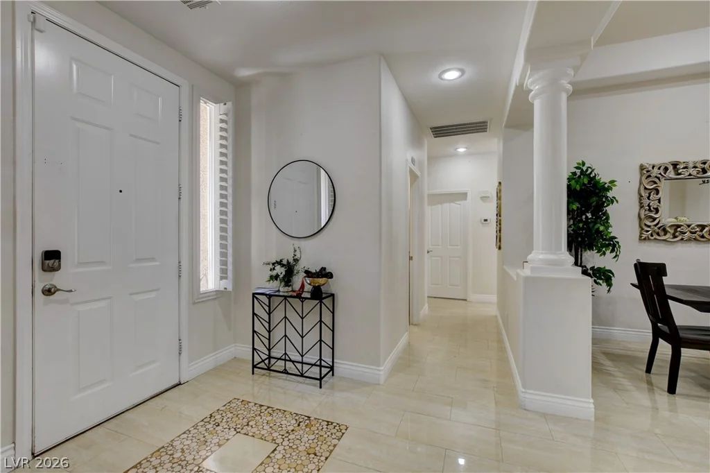 10240 Clark Wooldridge, Las Vegas, NV 89129