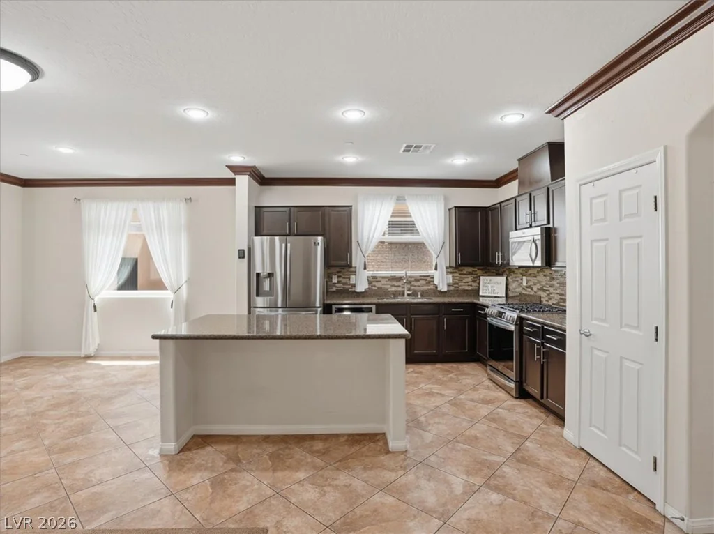 653 Viale Machiavelli, Henderson, NV 89011