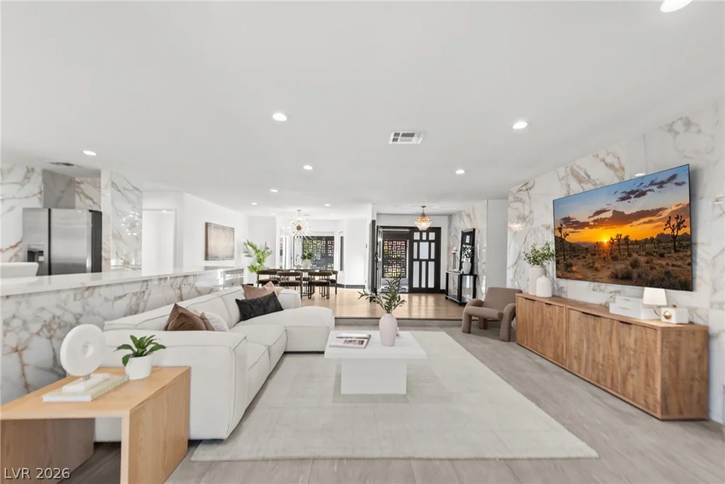 2840 Duneville, Las Vegas, NV 89146