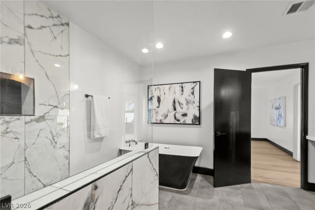 2840 Duneville, Las Vegas, NV 89146