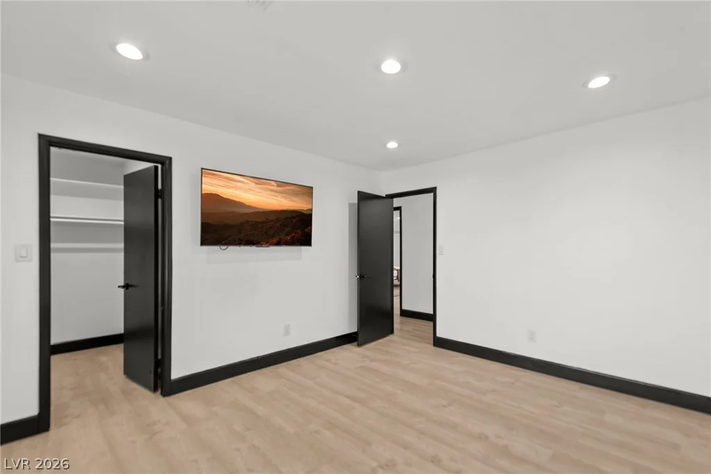 2840 Duneville, Las Vegas, NV 89146