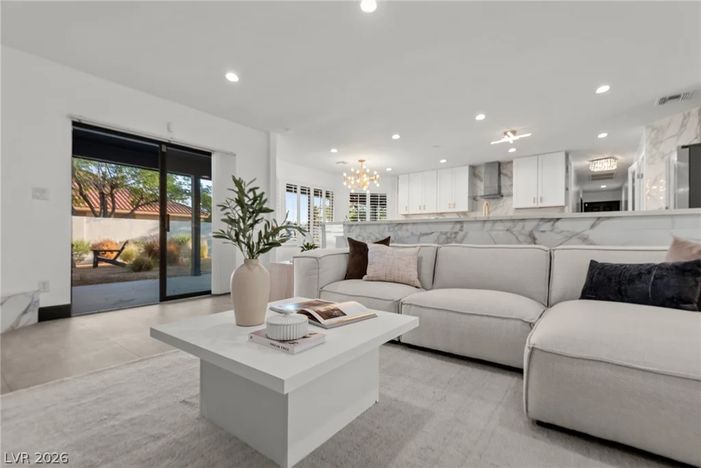 2840 Duneville, Las Vegas, NV 89146