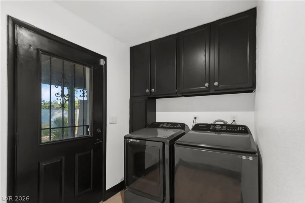 2840 Duneville, Las Vegas, NV 89146